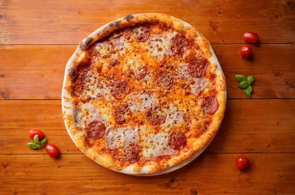 25. Pizza Siciliana